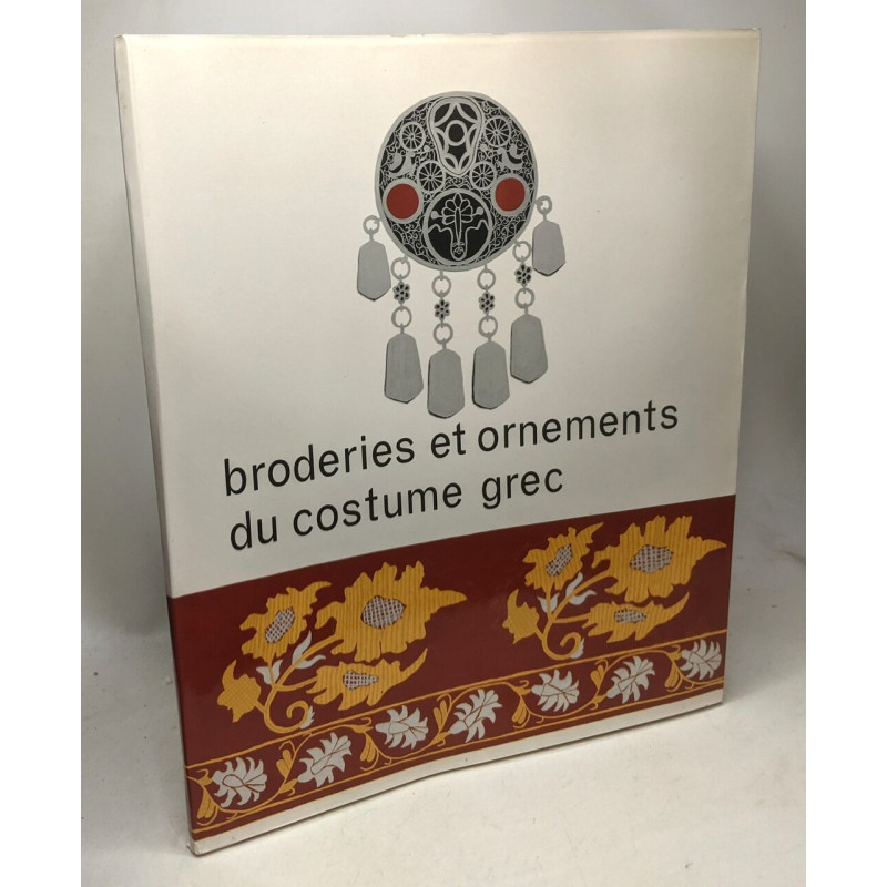 Broderies et ornements du costume grec