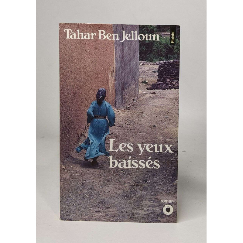 Les yeux baissés