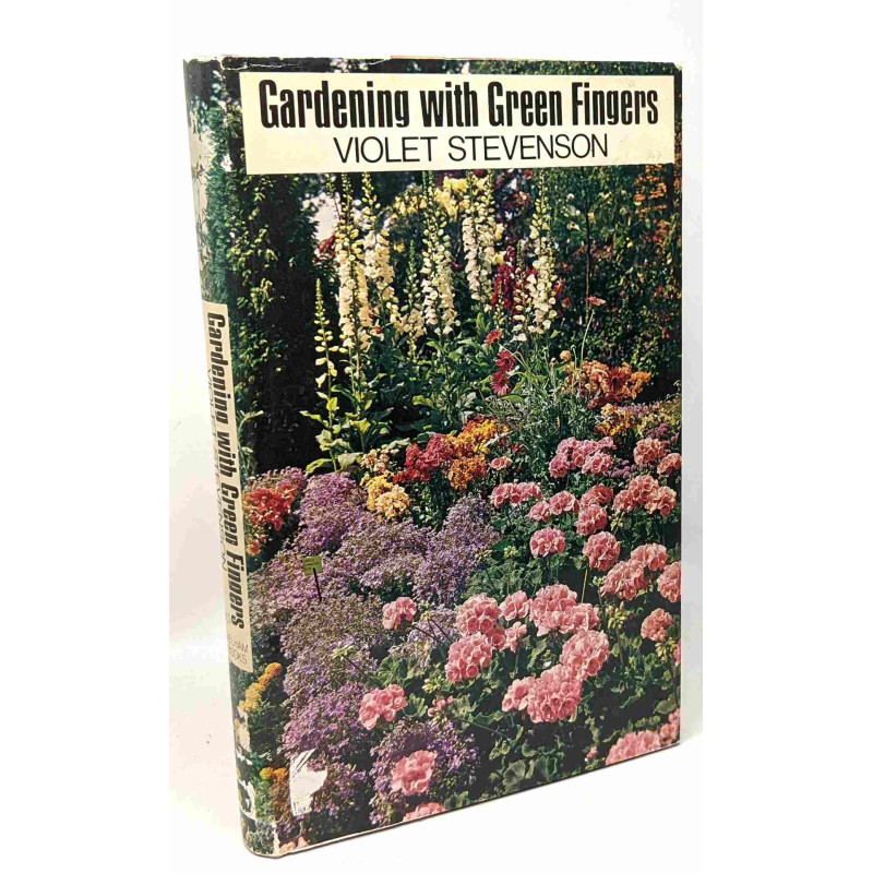 Gardening with green fingers