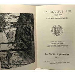 La Hougue bie Jersey - îles anglo-normandes - Tombe préhistorique...