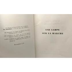 Une lampe sur la marche - exemplaire numéroté L.6