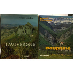 11 volumes Arthaud: L'auvergne + L'Algérie + Savoie + Le Vivarais...