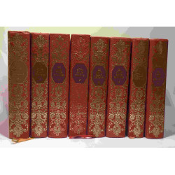 8 volumes de "Les grands romans historiques"...
