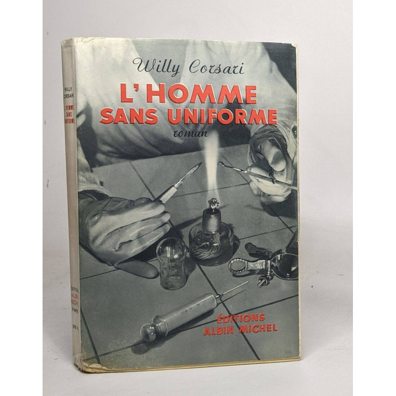 L'homme sans uniforme
