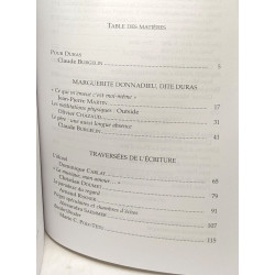 Lire Duras