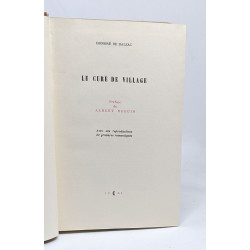 Le cure du village