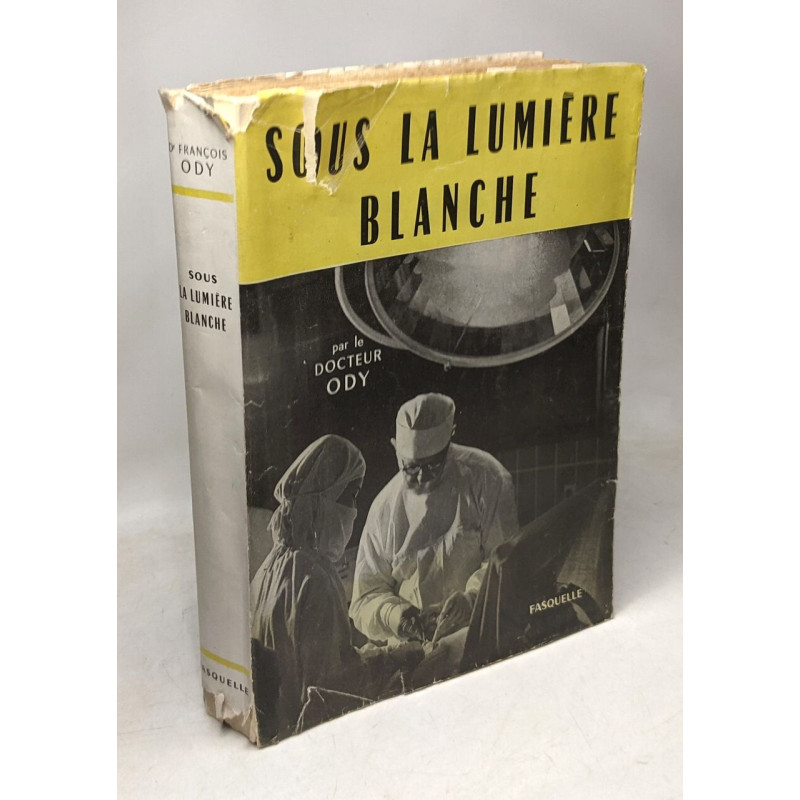 Sous la lumière blanche