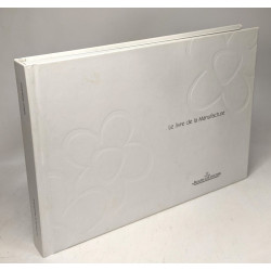 Jaeger-LeCoultre --- Le livre de la Manufacture + Liste des prix...
