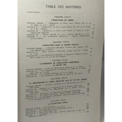 Histoire des institutions et des doctrines pédagogiques par les textes