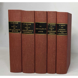 Lot de 5 ouvrages de Pierre George: précis de géographie urbaine /...
