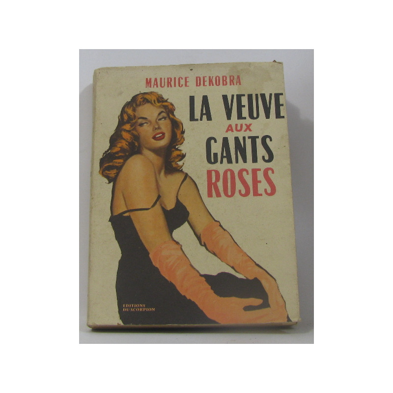 La veuve aux gants roses