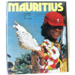 Lots de 5 livres éditions du pacifique-hachette guides bleus: La...