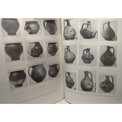 Angera Romana. Scavi nella necropoli (1970-1979) - VOLUME PRIMO...