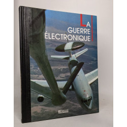 Lot de 8 ouvrages portant sur l'aviation édités aux éditions Atlas...