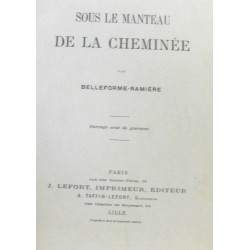 Sous le manteau de la cheminée