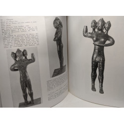 Bronzes grecs hellénistiques et étrusques (sardes ibériques et...