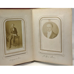 Livre de portraits anciens (XIXe siècle)