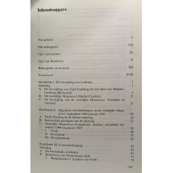 Tussen twee vuren - frontijd en evacuatie van oostelijke Maasoever...