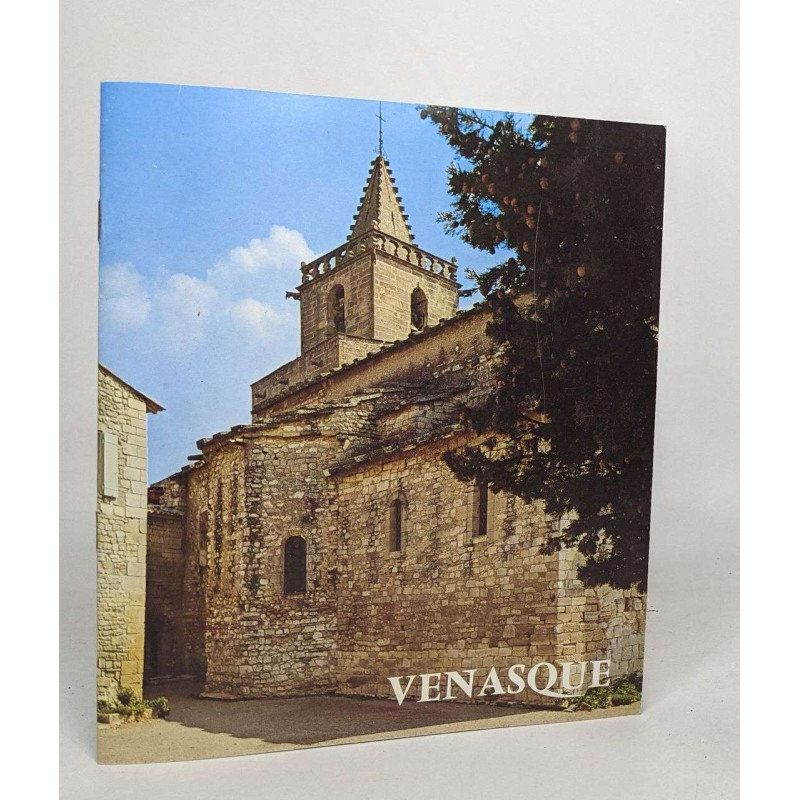 Venasque - le baptistère VIe siècle - l'église XIIIe siècle