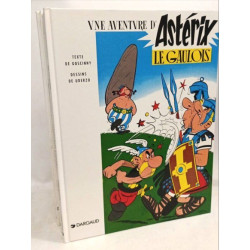 8 albums: Astérix chez les Pictes , Astérix le Gaulois, Le combat...