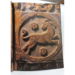 Russkaa derevannaa skulptura   Russian wooden sculpture
