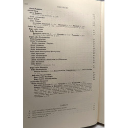 A text-book o zoology - VOLUME I et II - seventh edition
