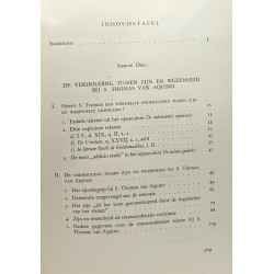 De verhouding tussen zijn en wezenheid en de transcendentale...
