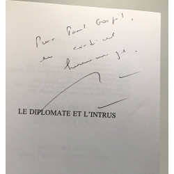 Le diplomate et l'intrus: L'entrée des sociétés dans l'arène...