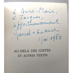 Au-delà des gestes et autres textes