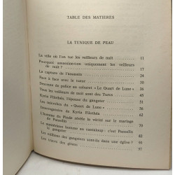 La tunique de peau et La cravache