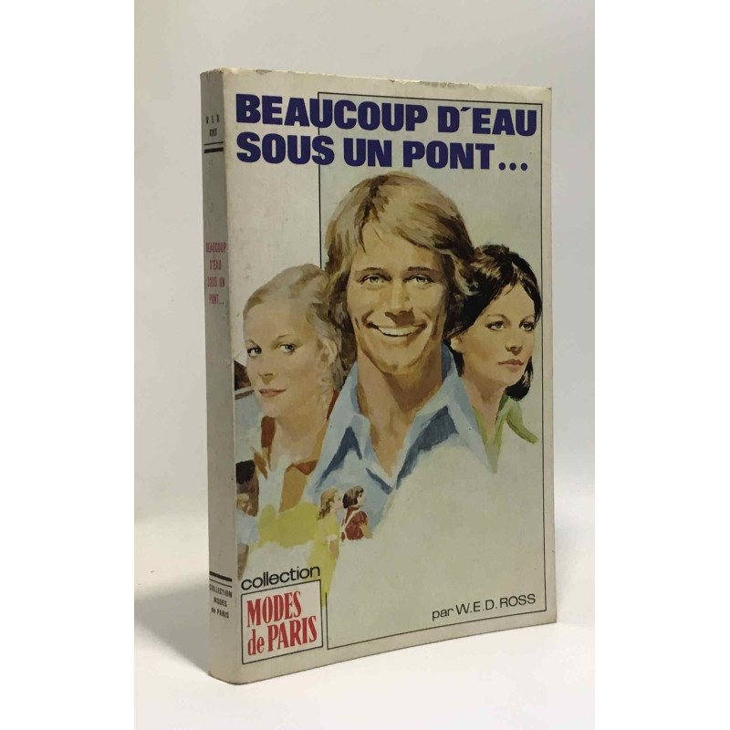 Beaucoup d'eau sous un pont