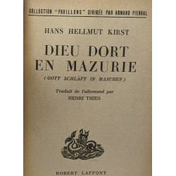 Dieu dort en Mazurie - Collection pavillons