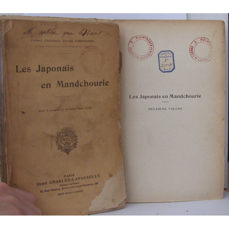 Les japonais en mandchourie avec croquis et cartes en 2 volumes
