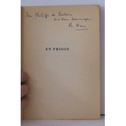 En prison