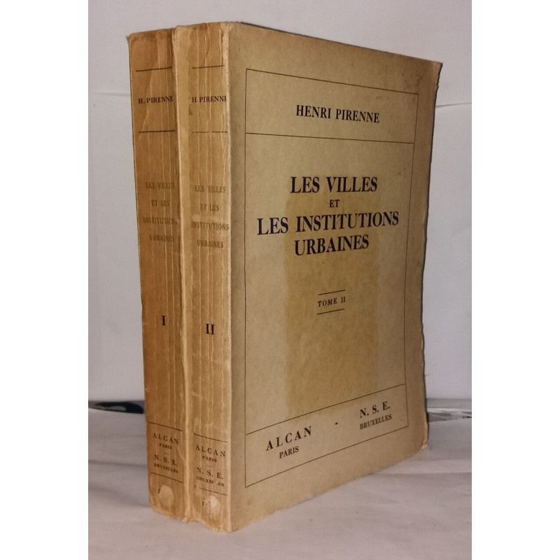 Les villes et institutions urbaines ( 2 tomes)