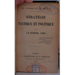 Stratégie tactique et politique