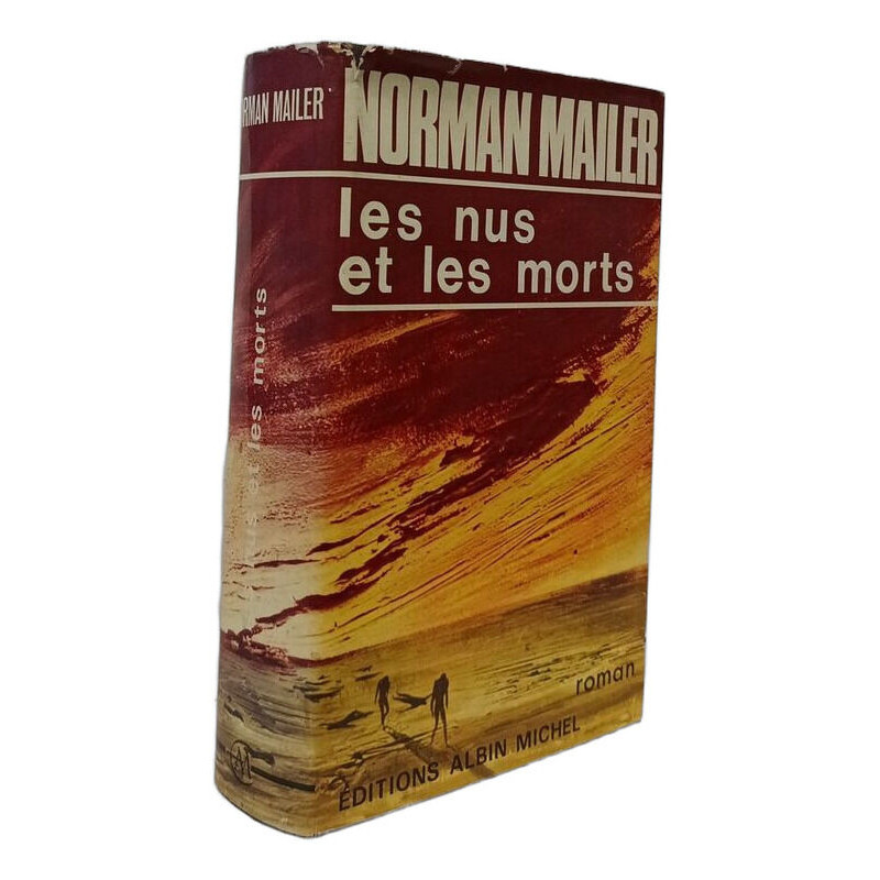 Les nus et les morts