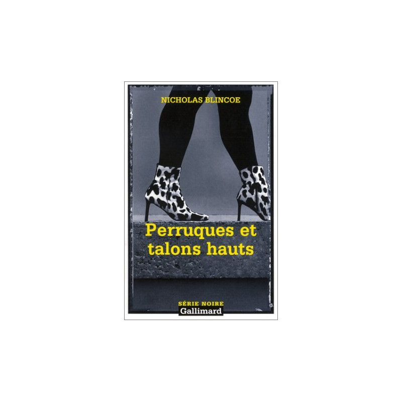 Perruques et talons hauts