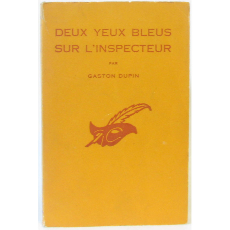 Deux yeux bleus sur l'inspecteur