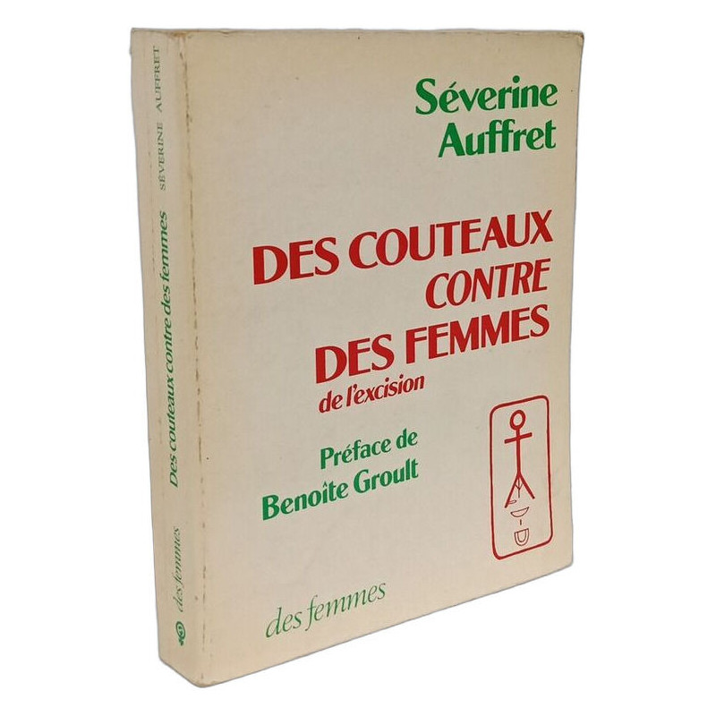 Des couteaux contre des femmes de l'excision