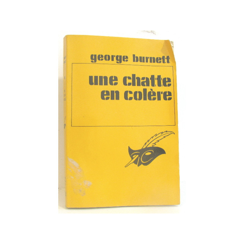 Une chatte en colère