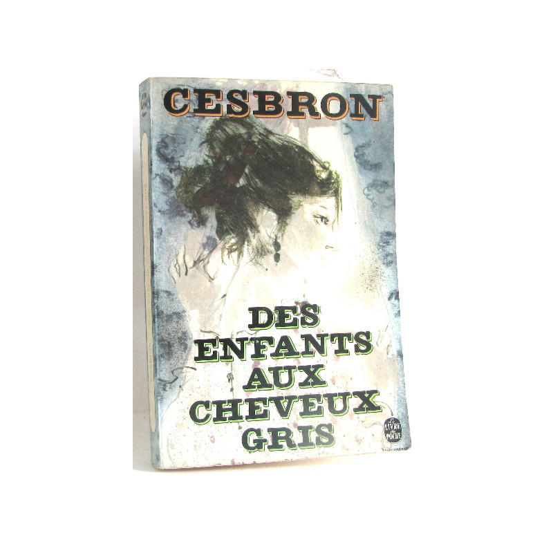 Des enfants aux cheveux gris