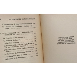 La lumière de la vie pacifique dans la bible des chrétiens : le...