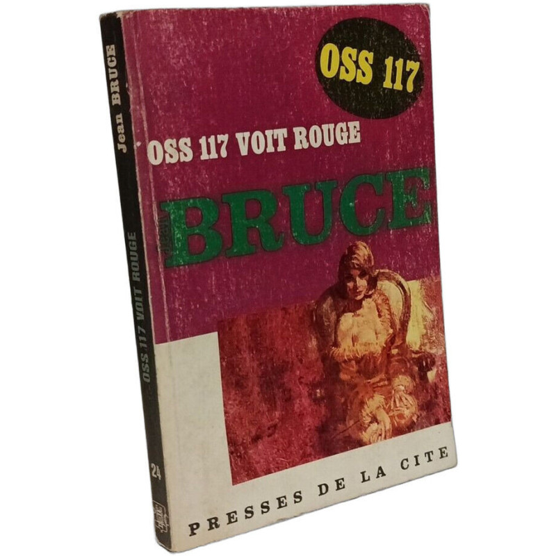 OSS 117 voit rouge