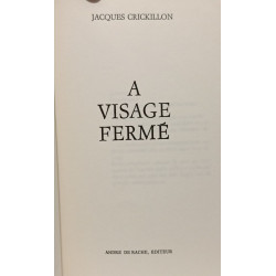 À visage fermé