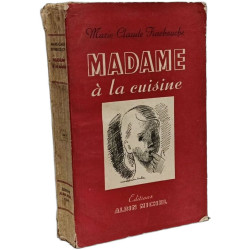 Madame à la cuisine